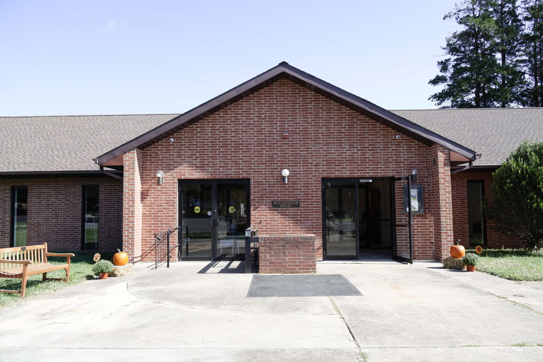 Newark Nature School building exterior at 292 W Main St, Newark, DE 19711